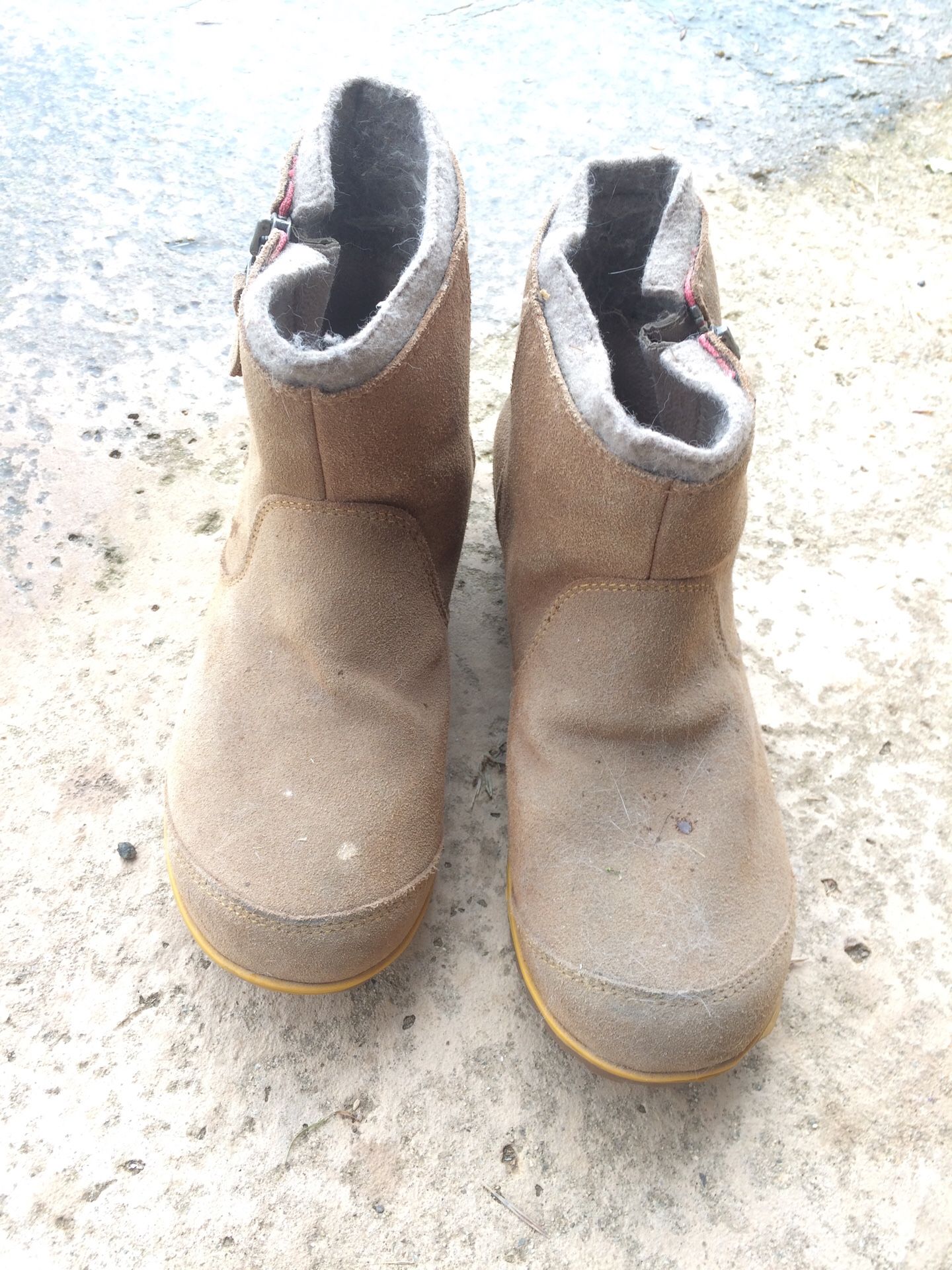 Sorel winter boots size8