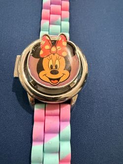 Minnie Mouse DISNEY watch  GIRL watch