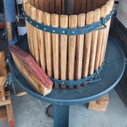 Vintage Italian Wine Press / Fruit Press 