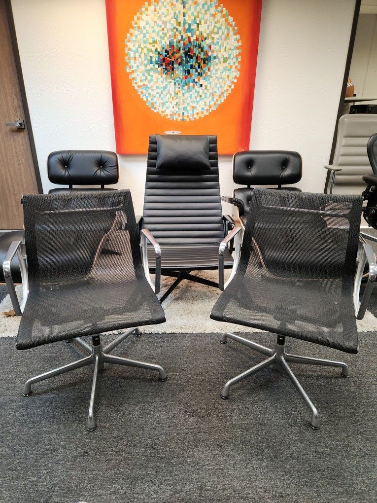 🔥LIKE NEW!🔥100% AUTHENTIC EAMES HERMAN MILLER ALUMINUM GROUP