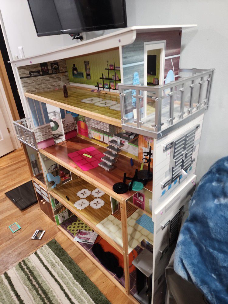 Life Size Doll House For Your Princess