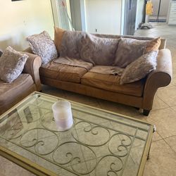 Used Couches And Coffee Table 