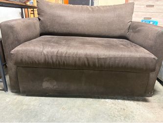 Sofa /Hide a bed