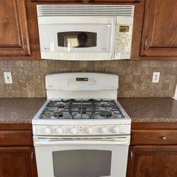 Stove, Oven And microwave 