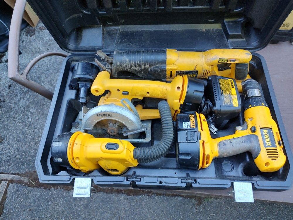 18v DeWalt Tool Set