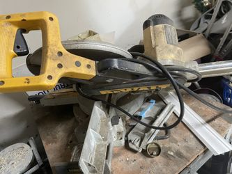 Dewalt DW 708 Miter Saw/chop Saw 200