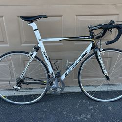 Look High End Handmade Carbon Fiber Bike