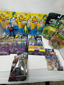 Vintage Toys Lot- Batman/The Tick Figures Lot