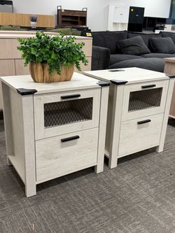 Set of 2, Nightstand With Charging Station,Farmhouse End Table With 2 Drawers, Rustic Sofa Side Bedside Table For Bedroom And Living Room. 💰135$