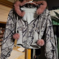 Grey Camo Cropped Sweater With Pink Fuzz