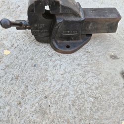 4in Jaw Vise 