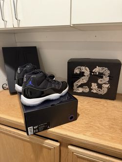 Nike Air Jordan Retro 11 Space Jam “2016”