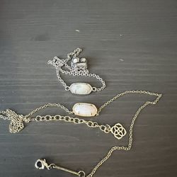 Kendra Scott necklace and Bracelet 
