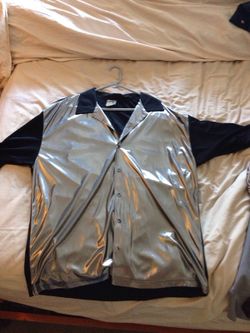 XL short sleeve. Silver Club shirt