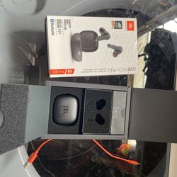 JBL ear buds