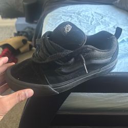 Knu school Vans