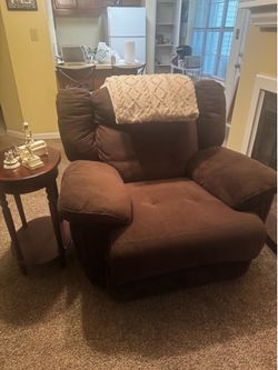 Recliner rocker chair