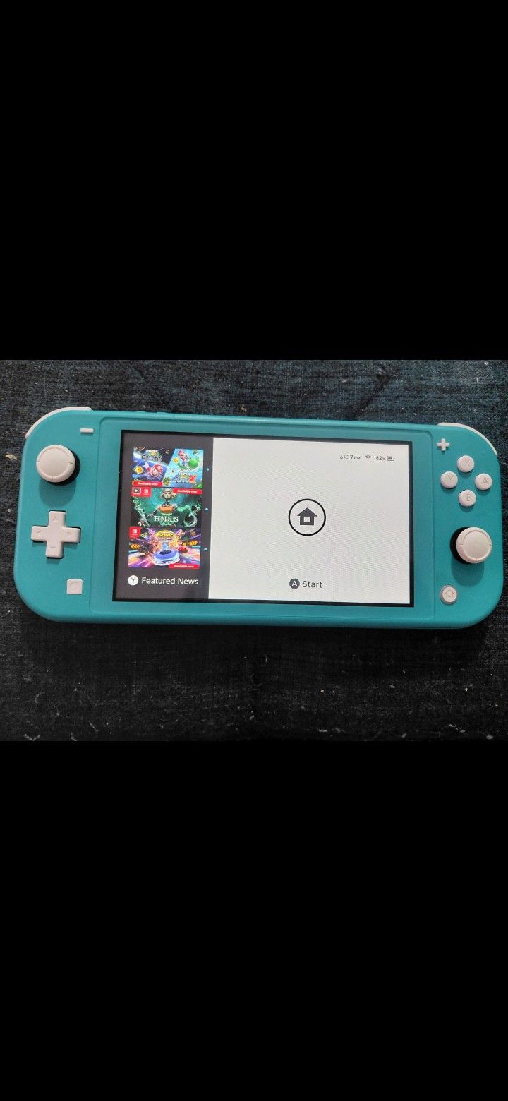 Nintendo Switch Lite (+2 Games)