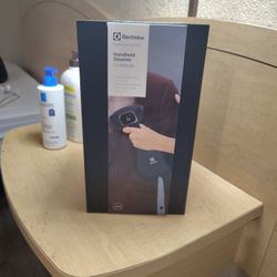 Electrolux Hand Steamer 