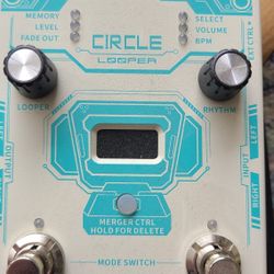 Donner Circle Looper Guitar Effects Pedal with Drum Machine