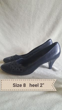 Ladies size 8 heels