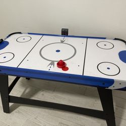 Air Hockey