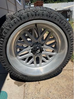 Forgiato rims and tires