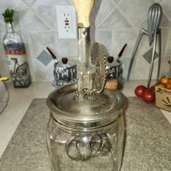 100 Yr Old Mayonaisse / Whipping Blending Jar