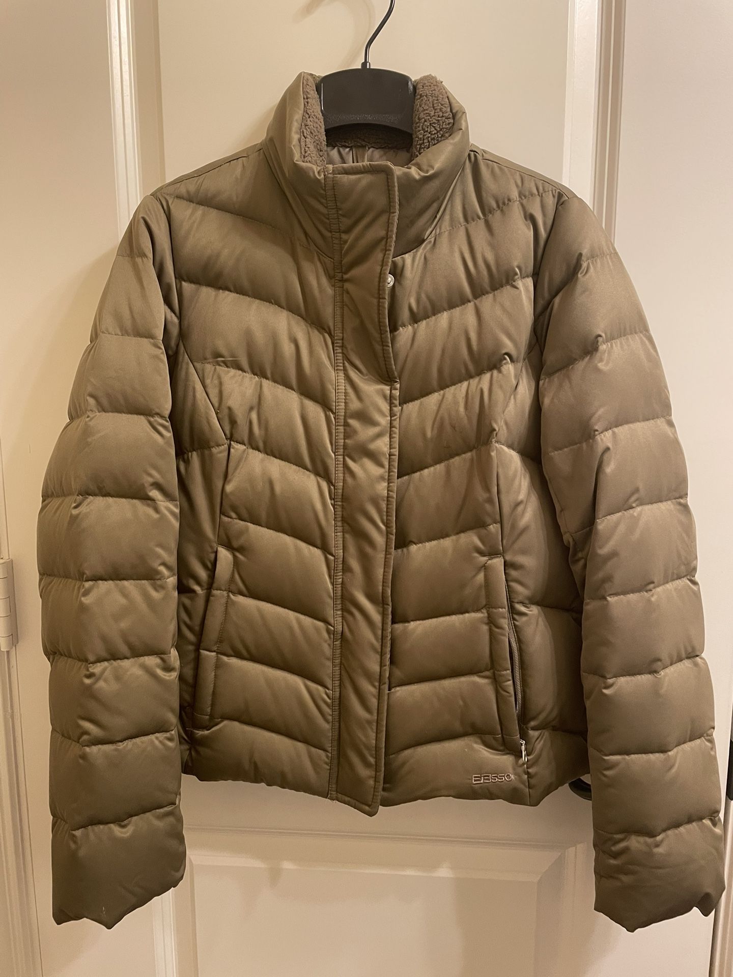 Eddie Bauer puffer Jacket