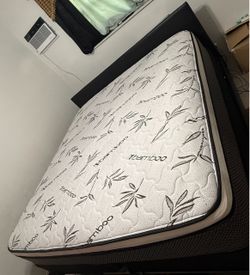 Final moving out sale, Full Kingsize Bedset