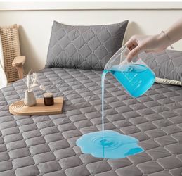 King Waterproof Mattress Protector,Extra Thick 18" Pocket light gray