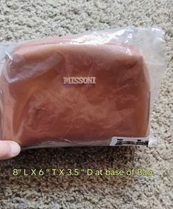 15 Assorted Cosmetic Bags See Video Photos FCFS Take All $15.00 Firm