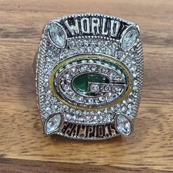 Green Bay Packers 2010 Championship Ring Men's Size 11 Fan Edition Rodgers