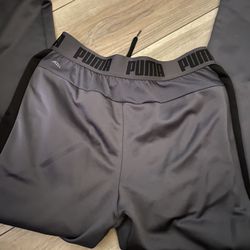 PUMA MEN'S SPEED PANT with zipper ankle  Size medium 
