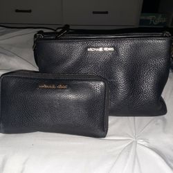 Michael Kors Small Purse And Wallet Great Condition 