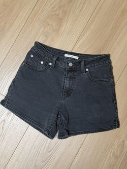 Levi’s Women’s A-line Shorts Size 26