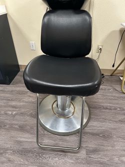 Shampoo & Barber/Stylist Chair
