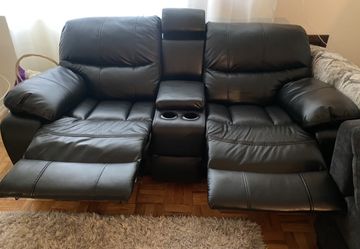 Avenger black online power reclining sofa