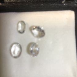 140 CTE  Partel 200 994 ( 4 Stones)