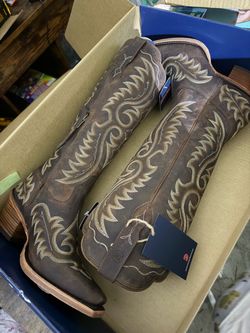 Tall Brown Leather Cowboy Boots with Embroidery
