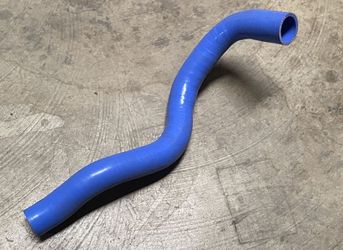 93-97 TOYOTA SUPRA MK4 2JZGTE RADIATOR HOSE $15