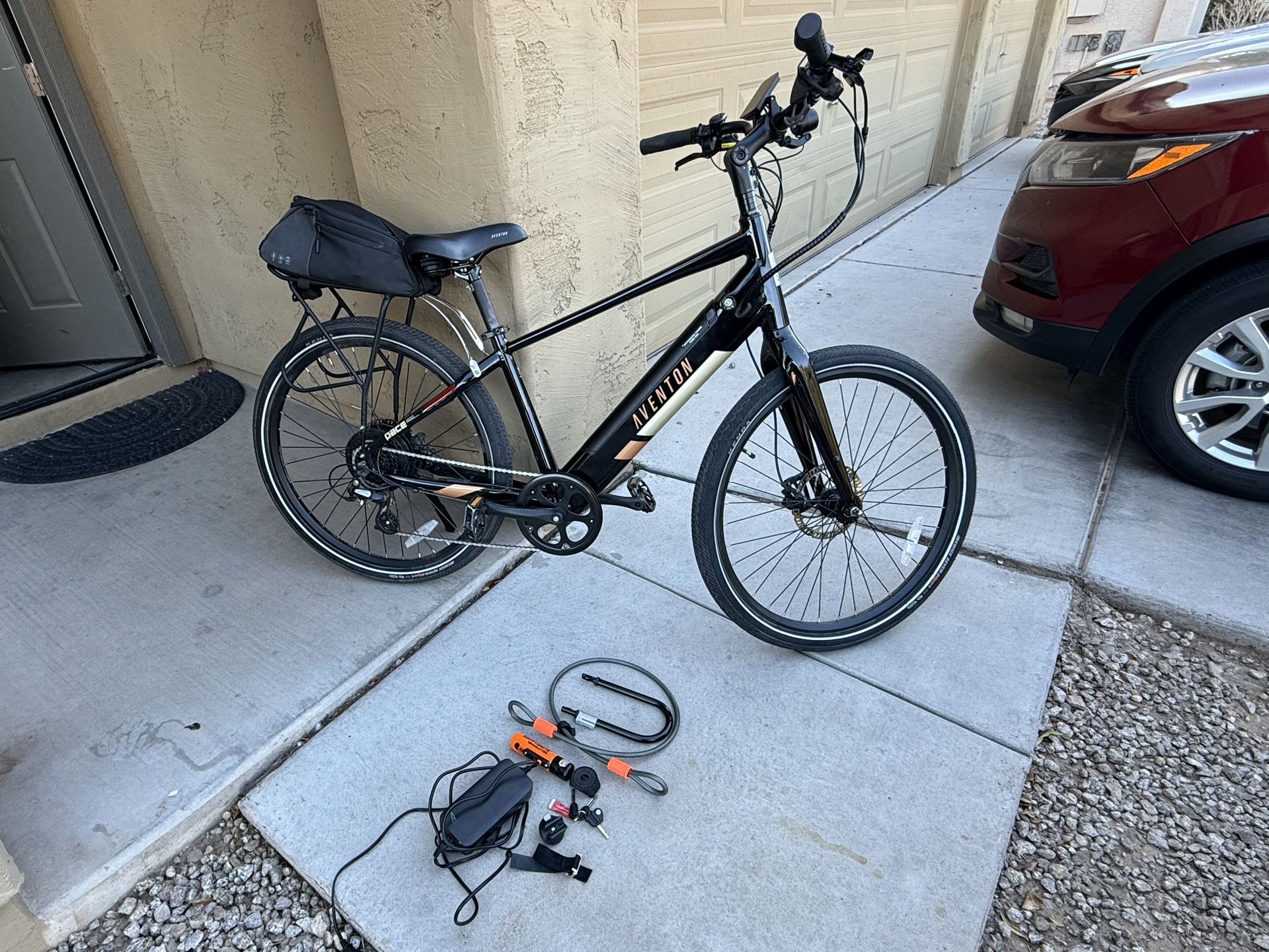 Aventon - Pace 500.2 Step-Over Ebike w/ 40 mile Max Operating Range and 28 MPH Max Speed - Regular - Midnight Black