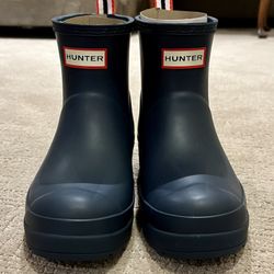 Hunter Women’s Play Short Rain Boots Size 8 - Brand New 