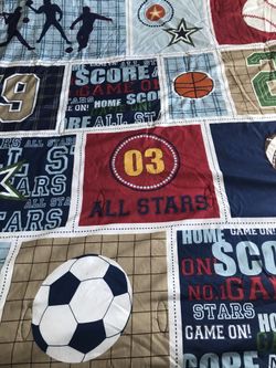 Reversible comforter