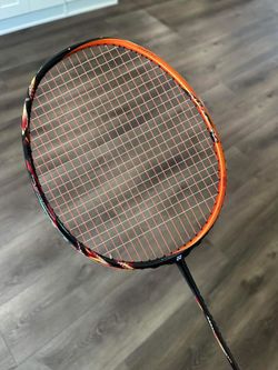 Yonex Astrox 99 Sunshine Orange for Sale in Santa Fe Springs, CA