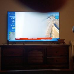 Samsung 72 Inch Smart TV 