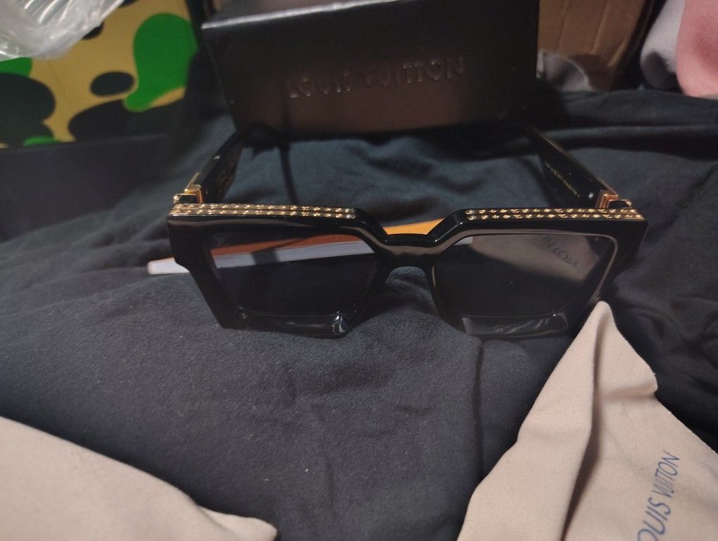Louis Vuitton Sunglasses