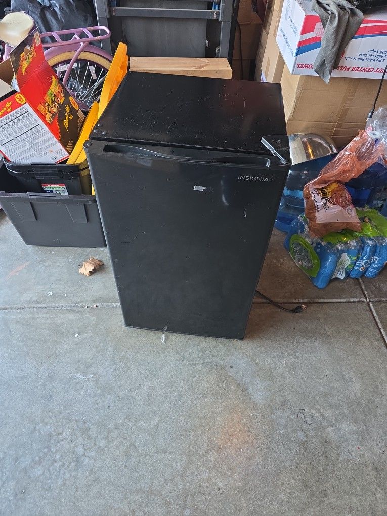 Small Refrigerator