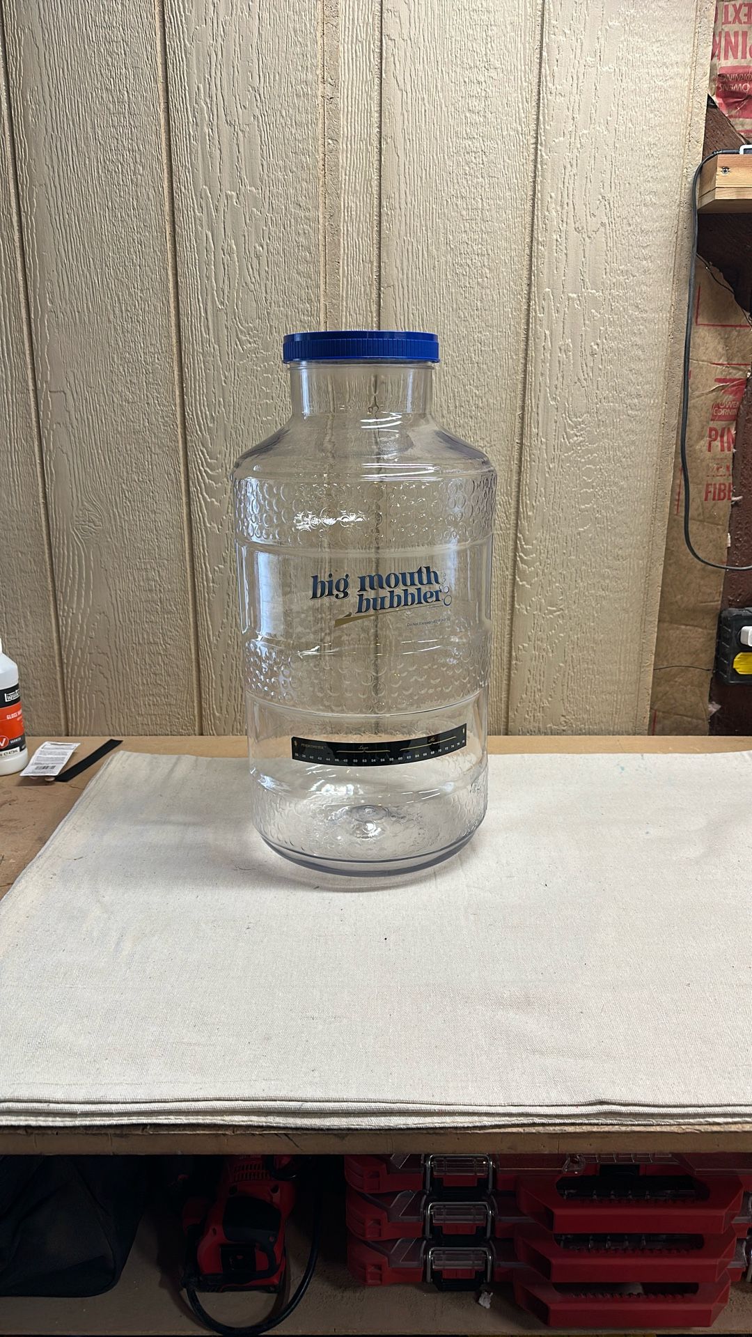 Big Mouth Bubbler 6.5 Gallon Fermenter (plastic)