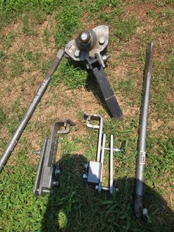 Heavy duty sway bar hitch.